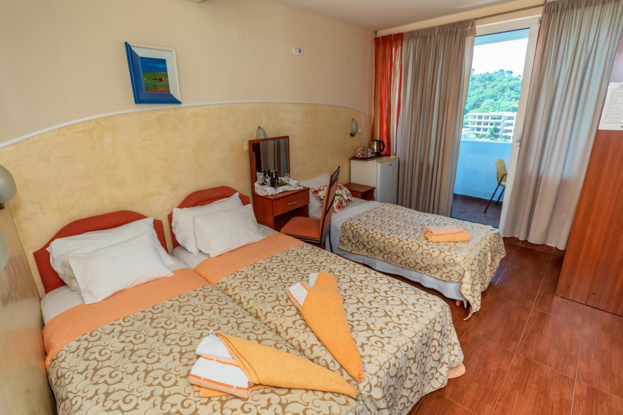 Apartments Pod Lozom With Seaview Petrovac Pokój zdjęcie